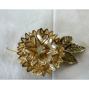 Vintage CORO Plique A Jour Flower Heart Filled Brooch Pin AB Center Gold Tone